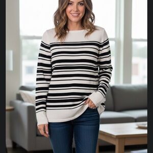 Chico’s Striped Black and White Women's sweater size 3 US size XL